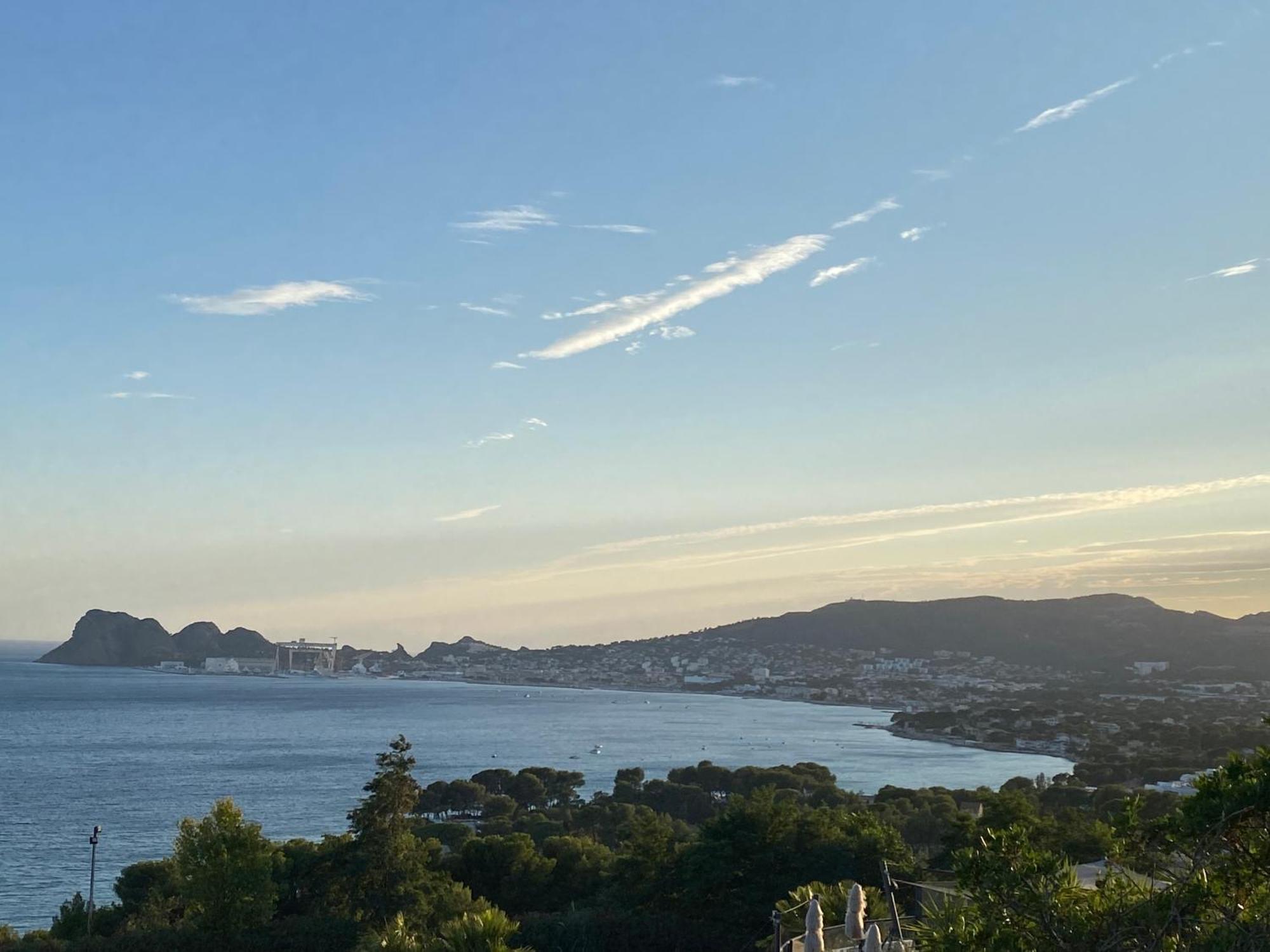 Casa Blue Sur Une Jolie Place Proche Du Vieux Port By Laconciergerie13 La Ciotat Ngoại thất bức ảnh